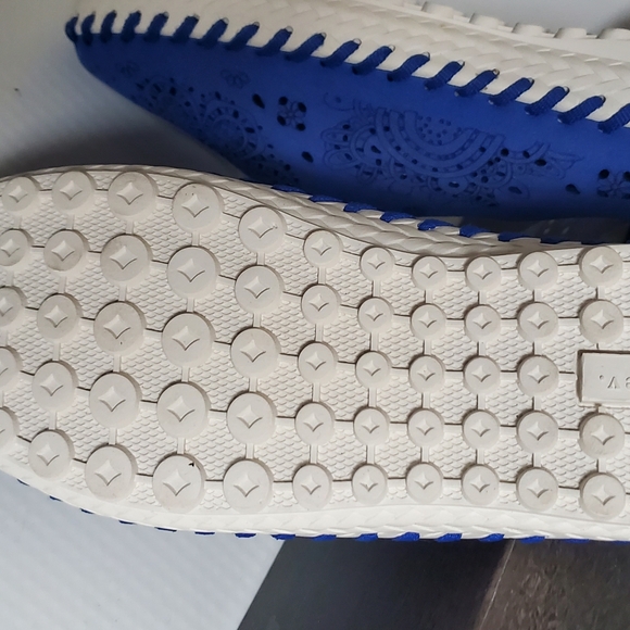 Bernie Mev bright  blue memory foam shoes sz 36 EU - Picture 2 of 4